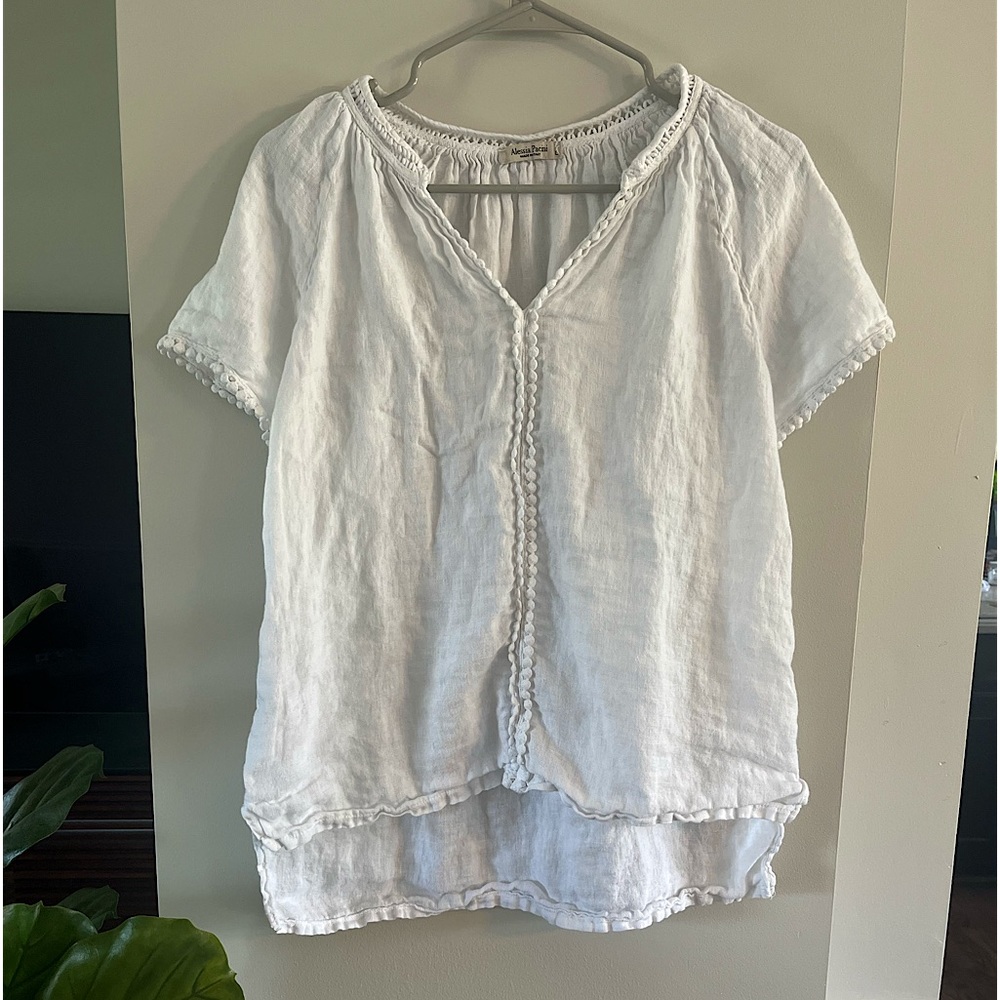 100% Italian Linen Size Large Casual White V-Neck Lace Detailed Blouse
